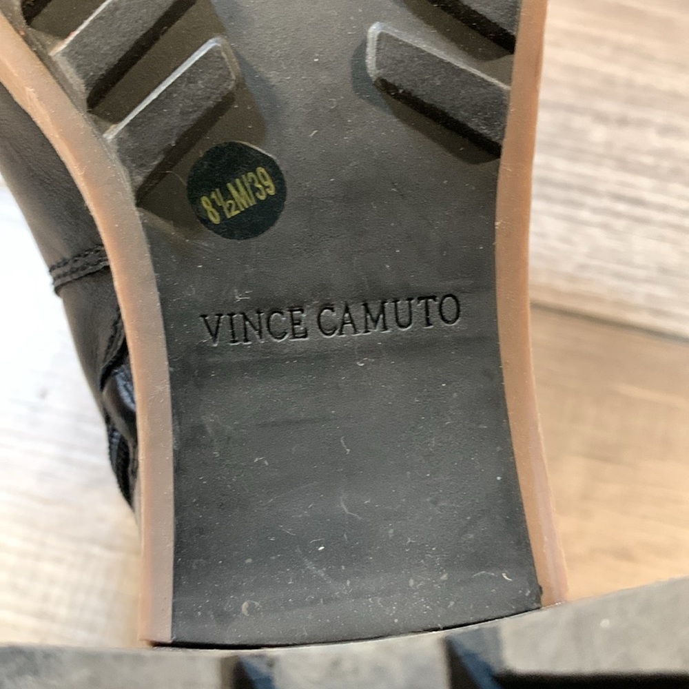 Vince Camuto Dustelie boot size 8.5 - Picture 7 of 9